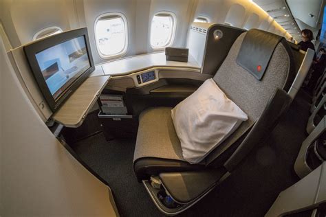 air canada boeing 777-200lr business class